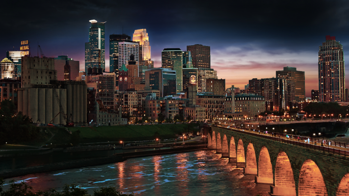 Minneapolis at night hero